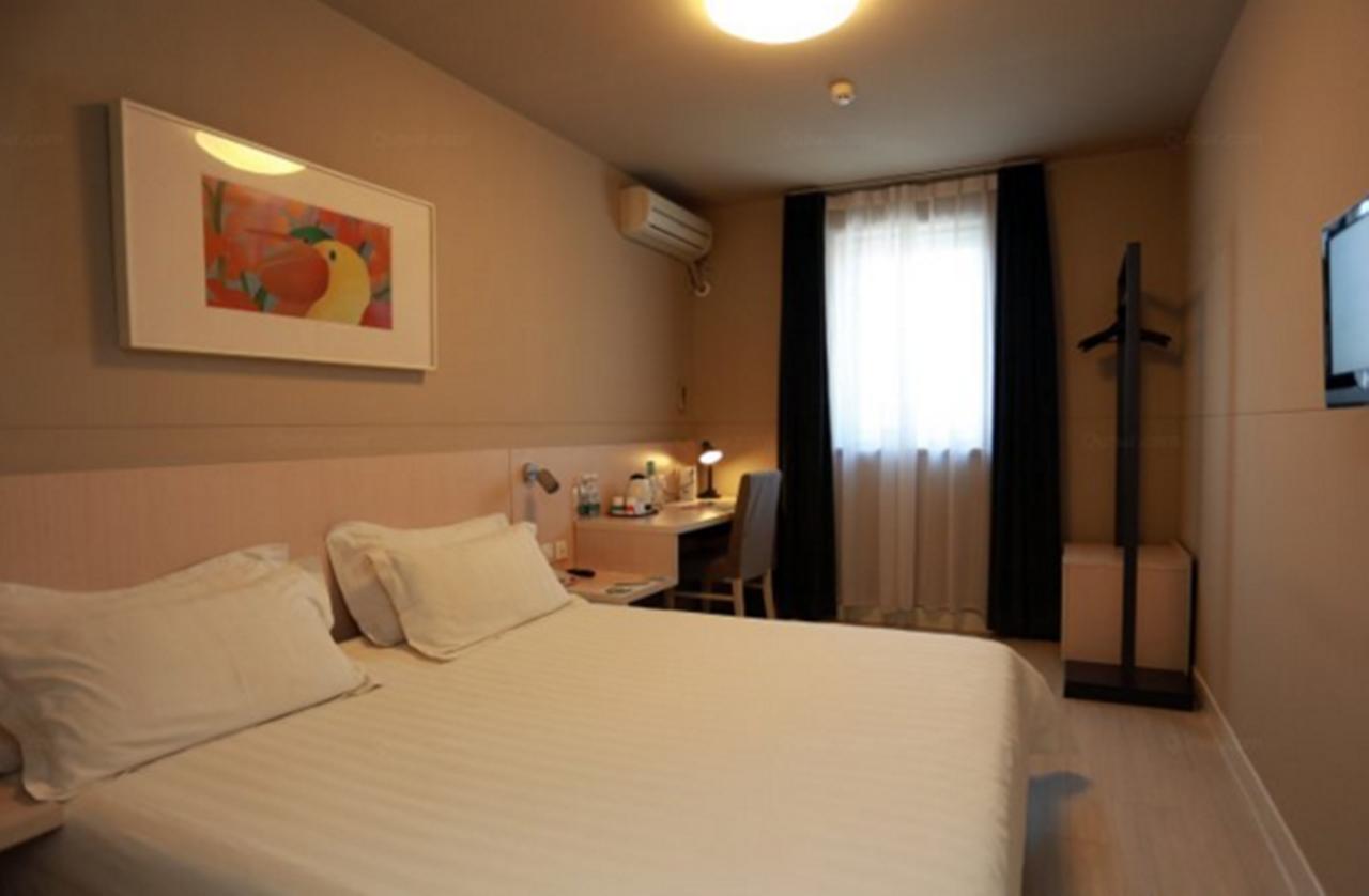 Jinjiang Inn - Wuhan Ziyang Road Eksteriør bilde